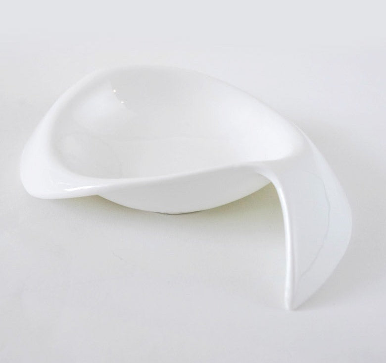 Irregular Ceramic Plate Flinder (2 Sizes)
