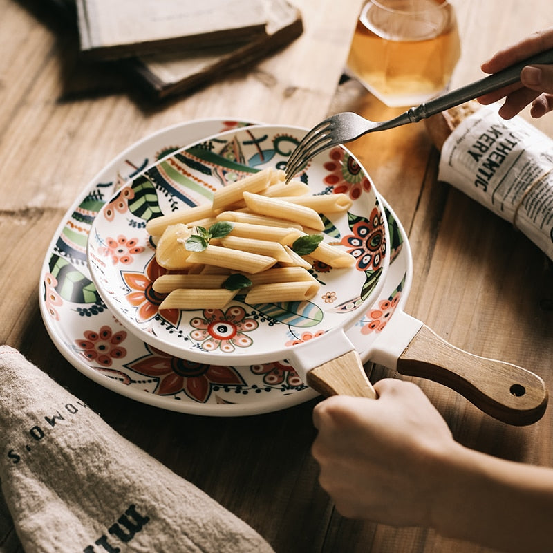 Nordische Keramikschale mit Holzgriff Mor